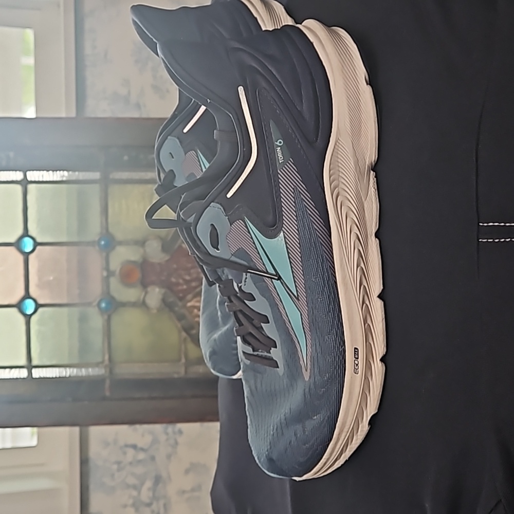 Altra Torin 6